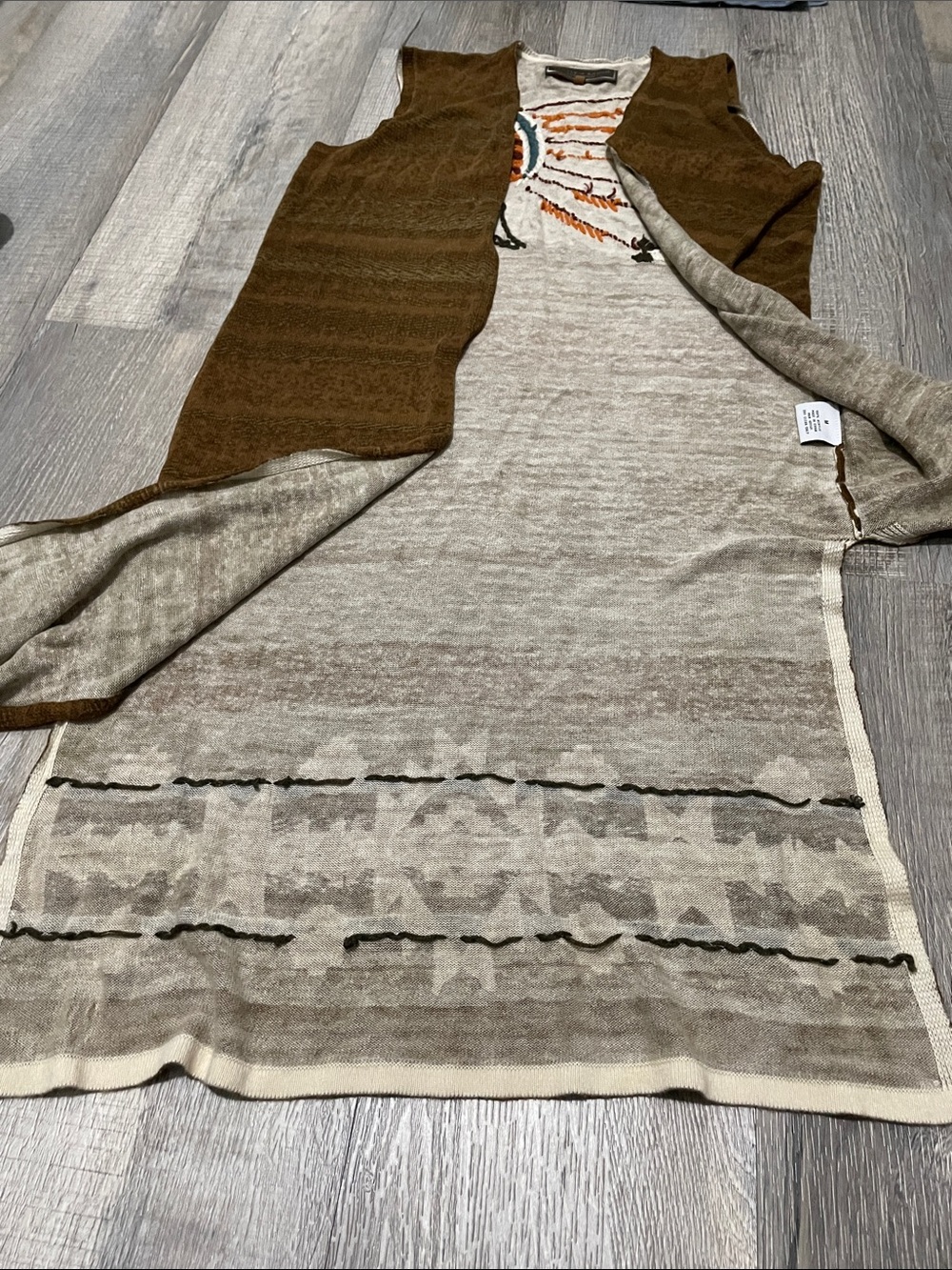 Double D Ranch medium brown midi dress open front Native American embroidery - Picture 10 of 10